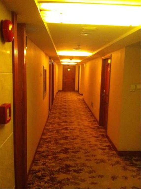Shaanxi Business Hotel Şanghay Dış mekan fotoğraf